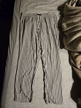Volcom Black & White Striped Women’s Jogger Pants